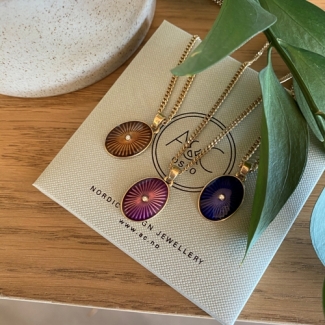 Stackable pendants
