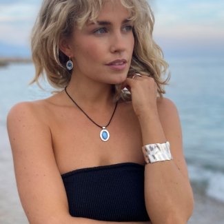 Deep blue